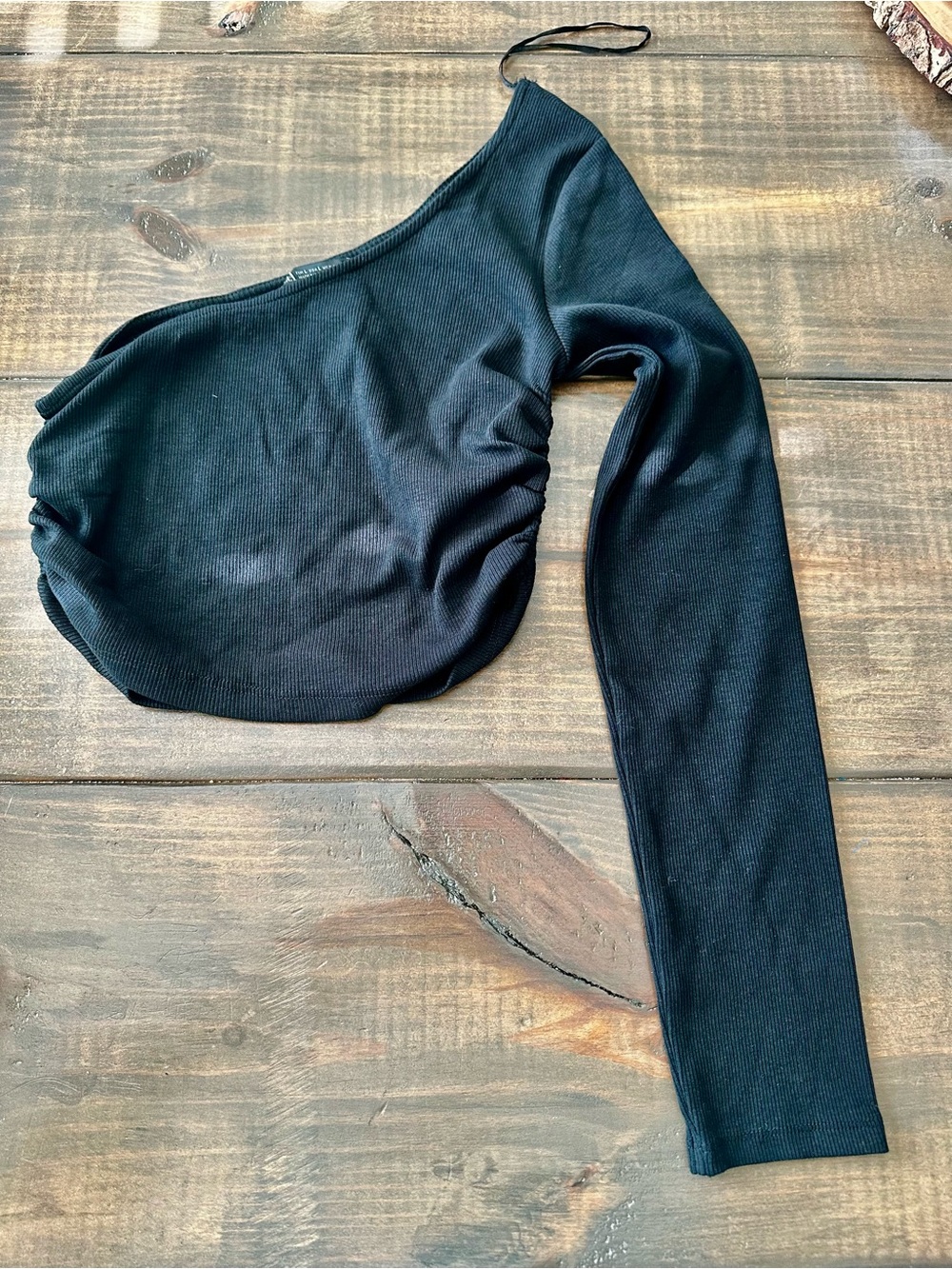 Black One-Shoulder crop Top - Zara